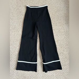 Staud wide leg stretchy black pants with white piping size s